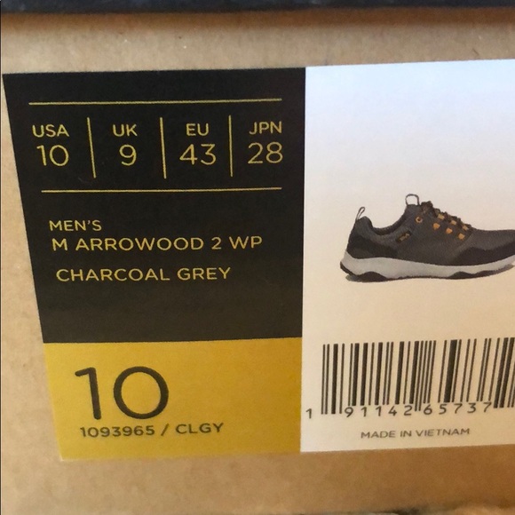 Teva shoes - Picture 8 of 8